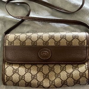 Gucci flap vintage crossbody bag